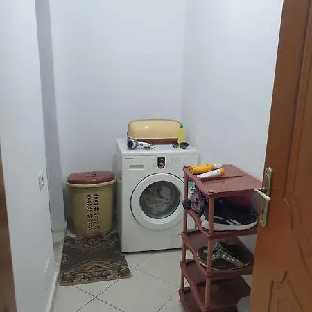 Linda Guesthouse-1 Tirana